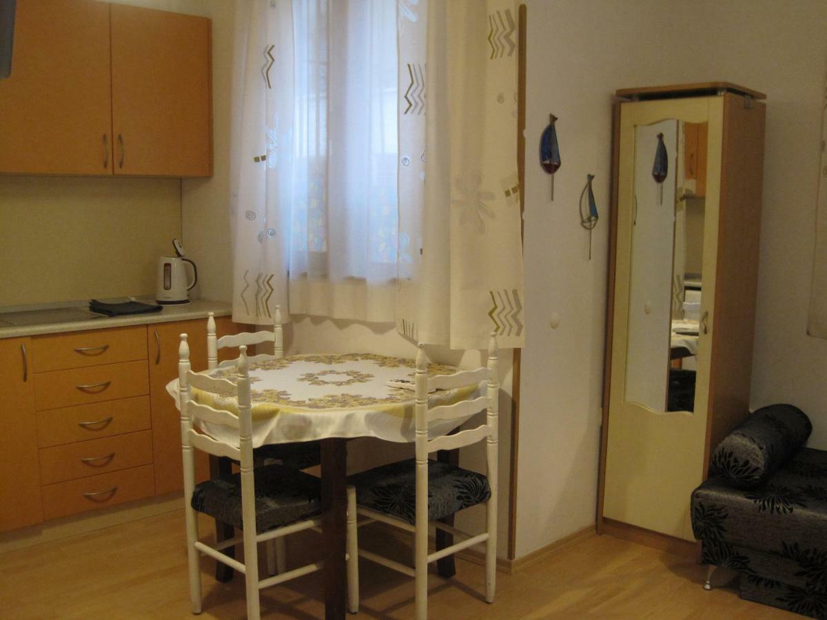 Apartment Nadejda Varna Luaran gambar
